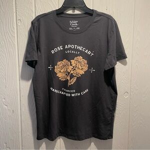 Schitt’s Creek “Rose Apothecary” Women’s T-Shirt